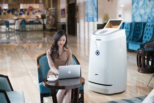 越凡創(chuàng)新新品發(fā)布，實力打造服務機器人行業(yè)矩陣，全面升級配送服務